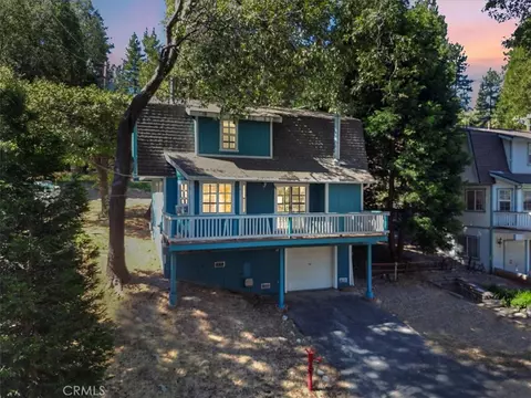 Exterior - 107 Pine Rdg, Crestline, CA 92325 photo 2 of 9