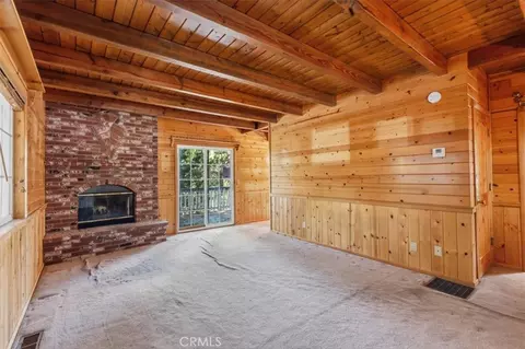 Living - 107 Pine Rdg, Crestline, CA 92325 photo 3 of 3
