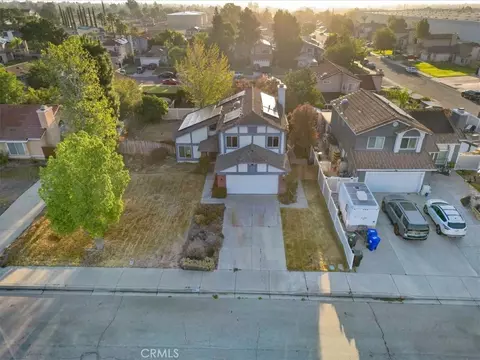 View/Area - 2243 N Maple, Rialto, CA 92377 photo 2 of 11