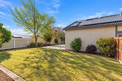 Exterior - 2243 N Maple, Rialto, CA 92377 photo 4 of 6