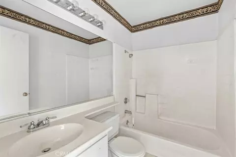 Bath - 2243 N Maple, Rialto, CA 92377 photo 3 of 3
