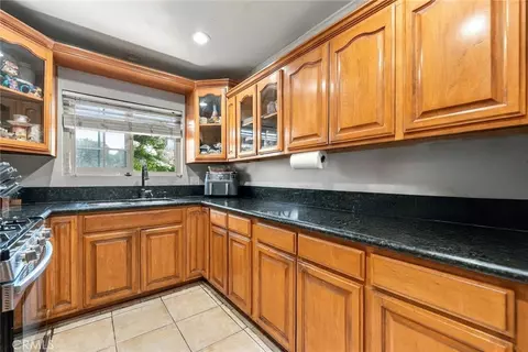 Kitchen - 9081 Tangelo Ave, Fontana, CA 92335 photo 2 of 3