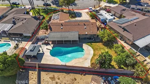 View/Area - 9081 Tangelo Ave, Fontana, CA 92335 photo 3 of 5