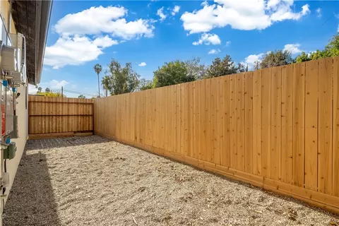 Exterior - 15331 Lemay St, Van Nuys, CA 91406 photo 4 of 8