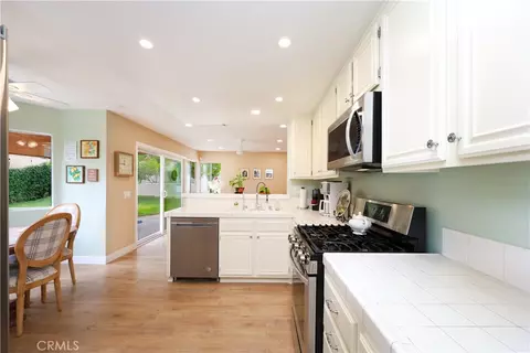 Kitchen - 10880 Colusa, Rancho Cucamonga, CA 91701 photo 1 of 3