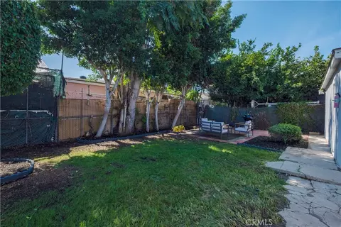 Exterior - 609 N Crane Avenue Ave, Compton, CA 90221 photo 7 of 9