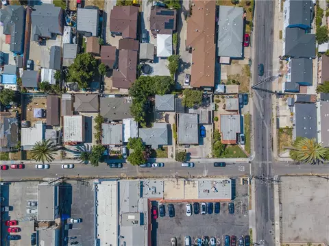 View/Area - 609 N Crane Avenue Ave, Compton, CA 90221 photo 4 of 5