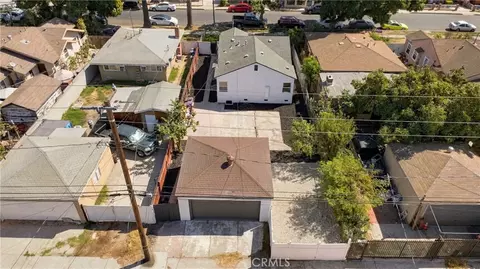 View/Area - 2435 Gale Ave, Long Beach, CA 90810 photo 4 of 5
