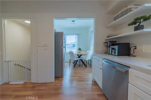 Entry Way - 20342 Concord, Hayward, CA 94541 photo 4 of 10