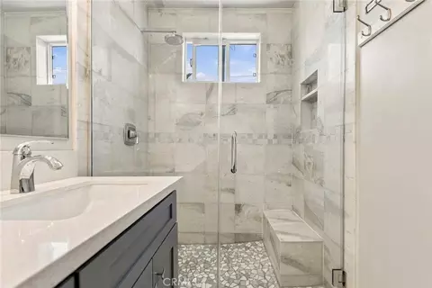 Bath - 9612 Haney St, Pico Rivera, CA 90660 photo 3 of 3