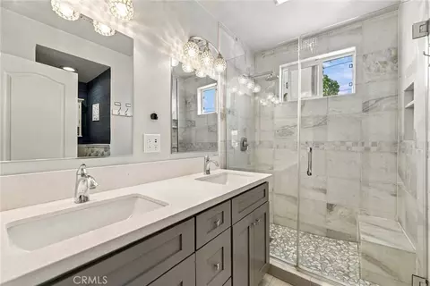 Bath - 9612 Haney St, Pico Rivera, CA 90660 photo 1 of 3
