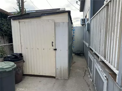 6656 Rosecrans Ave, Paramount, CA 90723 photo 8