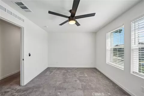 Bedroom - 16750 Yarrow Ln, Fontana, CA 92336 photo 4 of 11