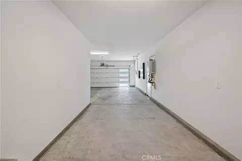 Entry Way - 16750 Yarrow Ln, Fontana, CA 92336 photo 13 of 13