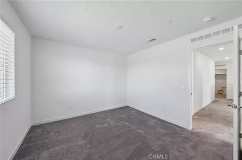 Bedroom - 16750 Yarrow Ln, Fontana, CA 92336 photo 8 of 11