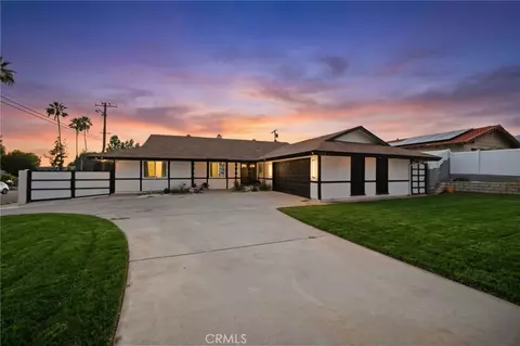 6348 Orange Knl, San Bernardino, CA 92404