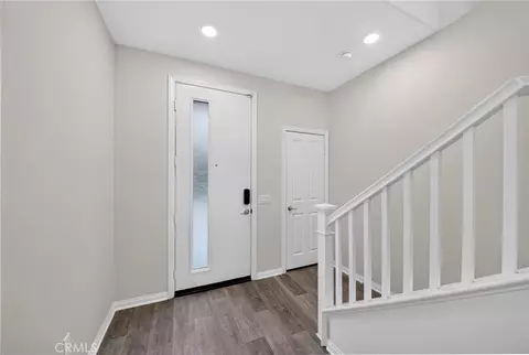 Entry Way - 8028 Cypress Ln, Downey, CA 90241 photo 2 of 7