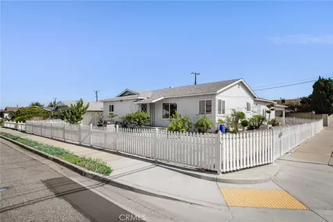 6221 Choctaw Dr, Westminster, CA 92683
