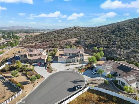 View/Area - 26164 Waldon, Menifee, CA 92584 photo 3 of 7