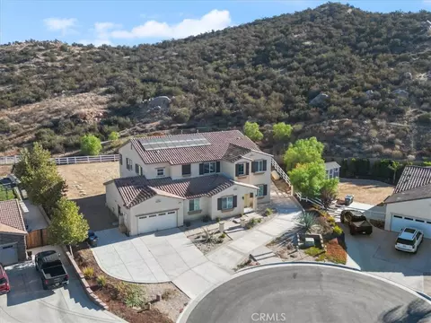 View/Area - 26164 Waldon, Menifee, CA 92584 photo 1 of 7