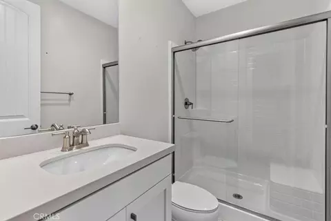 Bath - 26164 Waldon, Menifee, CA 92584 photo 1 of 4