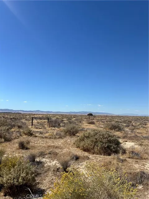 95 E Avenue E-12, Lancaster, CA 93535 photo 4