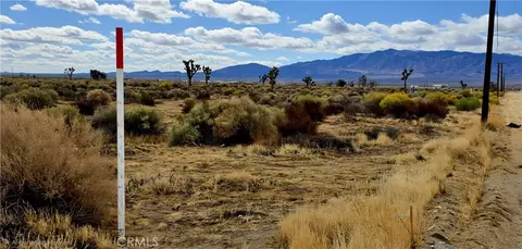240 E Avenue O-10, Palmdale, CA 93591 photo 2