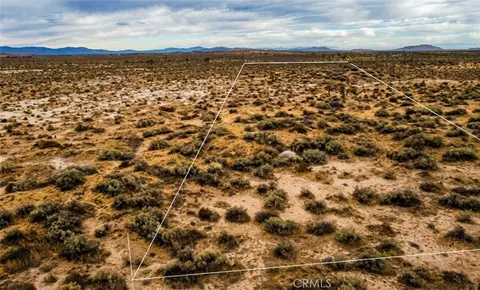 240 E Avenue O-10, Palmdale, CA 93591 photo 27