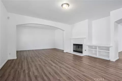 Living - 3147 W Lingard, Lancaster, CA 93536 photo 5 of 8