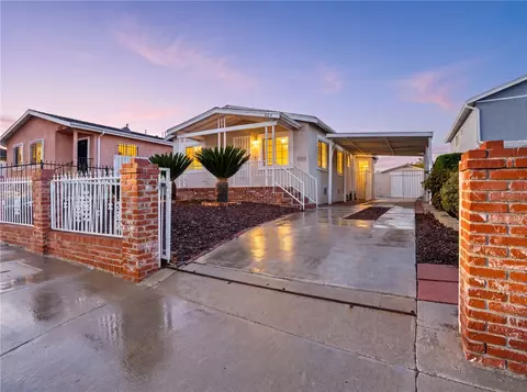 329 W 120th, Los Angeles, CA 90061