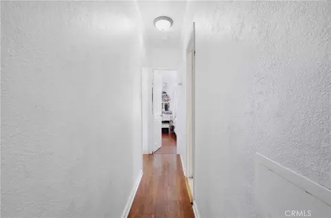 Entry Way - 512 S Willowbrook, Compton, CA 90220 photo 1 of 1