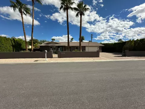 2004 N San Antonio, Palm Springs, CA 92262
