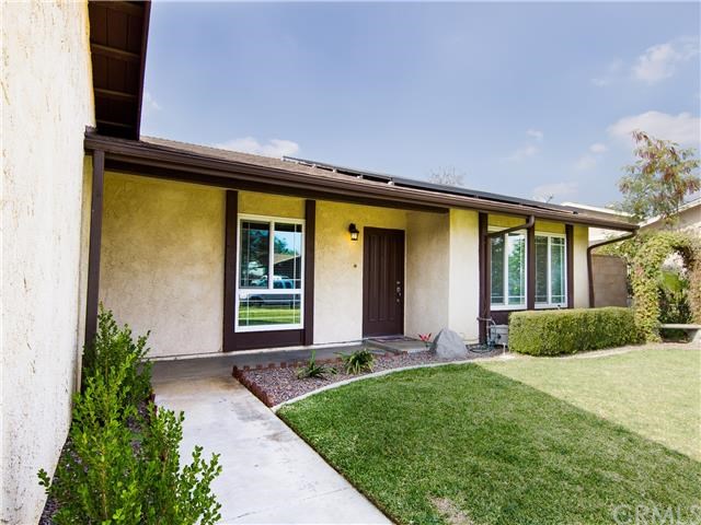 847 Frontier Ave, Redlands, CA 92374 photo 1