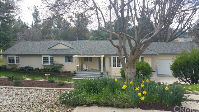 420 Beverly Dr, Redlands, CA 92373 photo 1