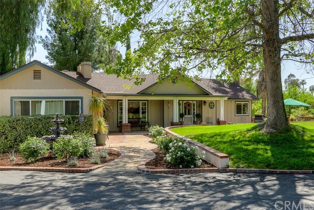 319 W South Ave, Redlands, CA 92373 photo 1