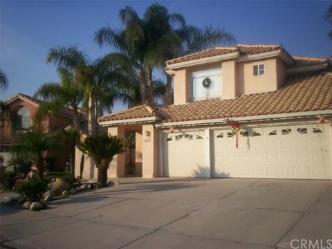 28274 Cornus Ct, Highland, CA 92346 photo 1