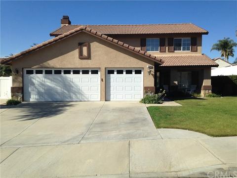 7534 Lochinvar Ct, Highland, CA 92346 photo 1