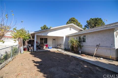 539 E George St, Banning, CA 92220 photo 1
