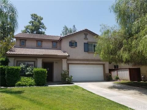 7854 Oak Ct, Highland, CA 92346 photo 1