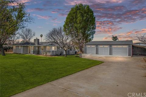 12626 13th St Yucaipa Ca 92399 35 Photos Mls Ev21047909 Movoto 12626 13th St Yucaipa Ca 92399 35 Photos Mls Ev21047909 Movoto