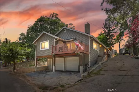319 Forest Cir, Crestline, CA 92325 photo 1