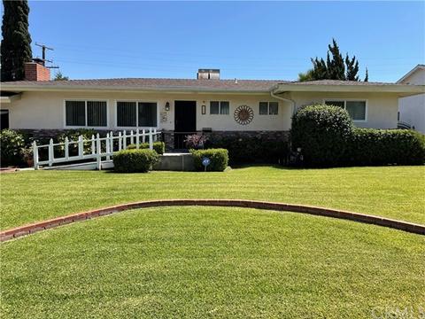 149 E Van Koevering St, Rialto, CA 92376 photo 1