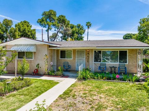 1734 Washington St, Redlands, CA 92374 photo 1
