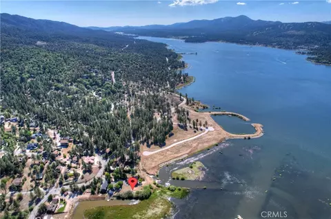 39483 N Shore Dr, Fawnskin, CA 92333