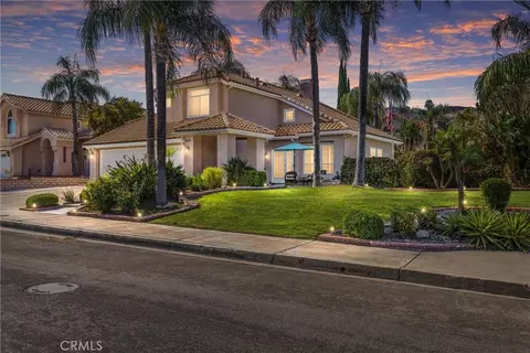 28296 Saiga Ct, Highland, CA 92346 photo 1