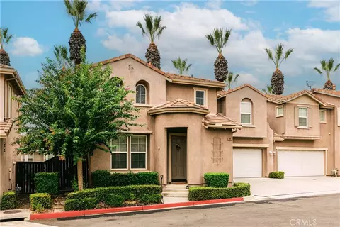 7290 Isabella Villa Ct #4, Highland, CA 92346