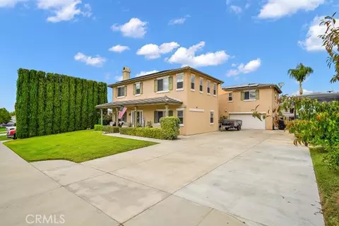 7850 Santa Angela St, Highland, CA 92346