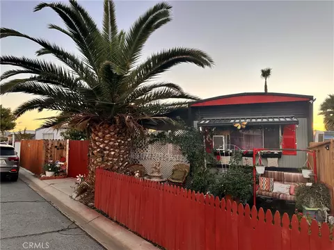 225 S Elk St Space #2, Hemet, CA 92543