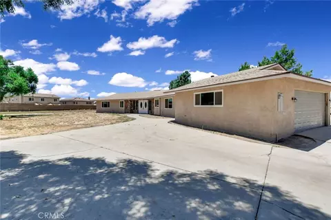948 Pine Ave, San Jacinto, CA 92582