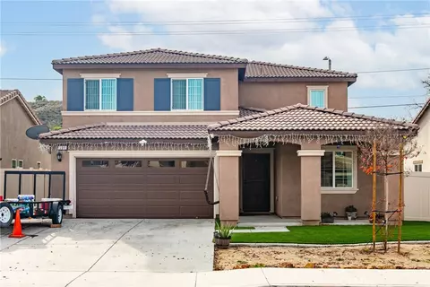 784 Wilde Ln, San Jacinto, CA 92583